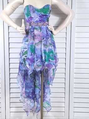 Masquerade Y2K Strapless Jeweled Fairy Prom Dress Jellyfish Panel Hem 5/6